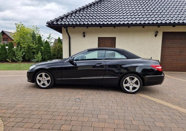 Mercedes-Benz Klasa E cena 78000 przebieg: 149000, rok produkcji 2012 z Gołdap małe 781